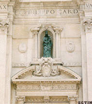Virgen Loreto en fachada