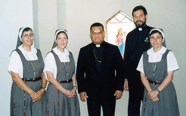 Cardenal Obando y Bravo con SCTJM y Padre J.Rivero